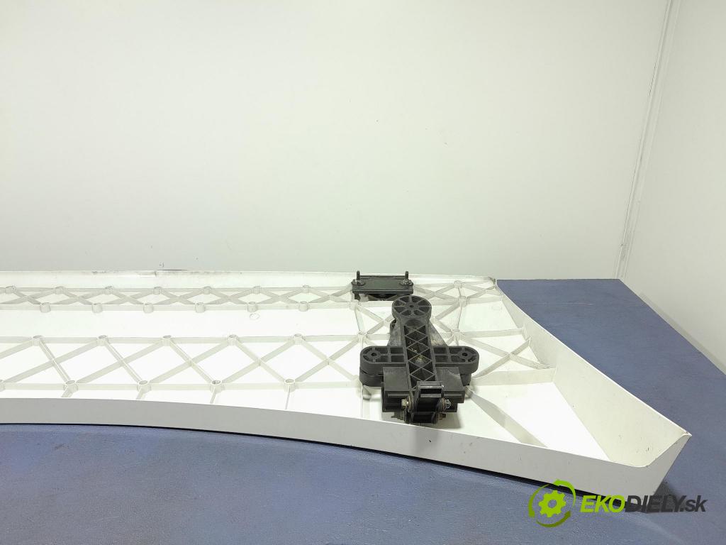 Iveco Stralis 2018 Spoiler: 5801679739