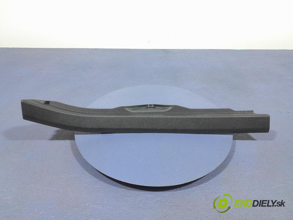 Bmw X6 2023 kryt Plast: Interiéry: 7434284