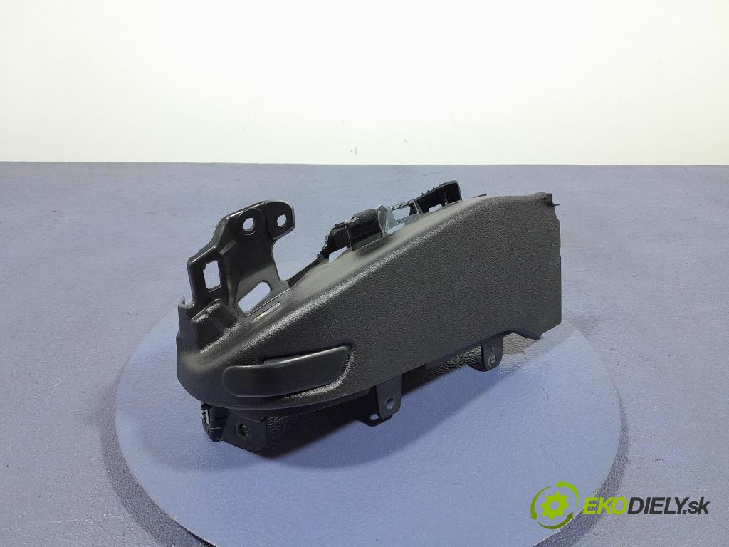 Bmw X6 2023 kryt Plast: Interiéry: 7489736