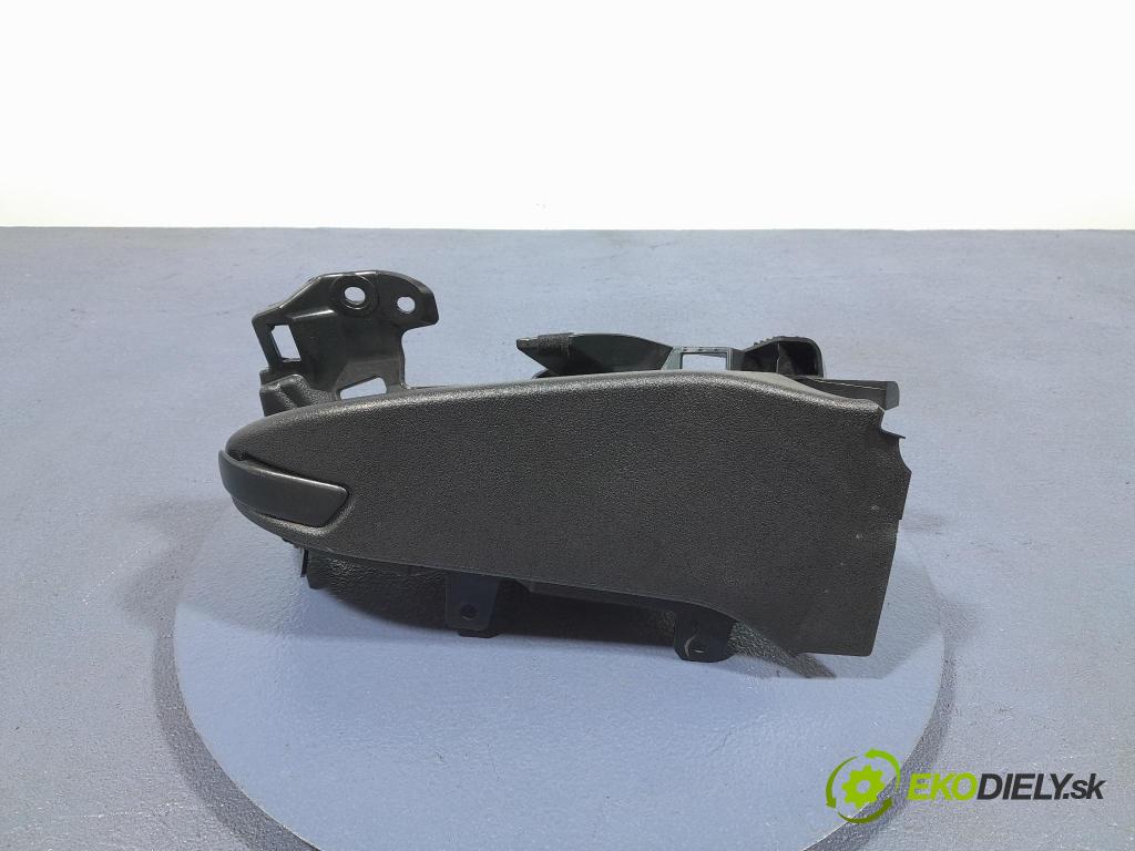 Bmw X6 2023 kryt Plast: Interiéry: 7489736