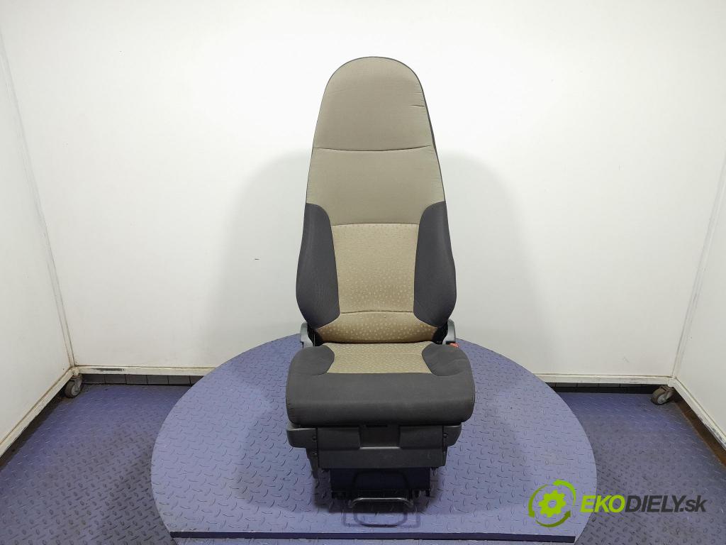 Renault Midlum 2011 Sedadlo spolujezdce