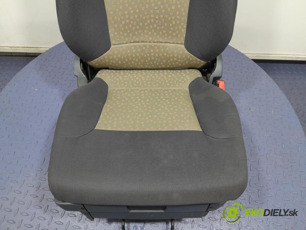 Renault Midlum 2011 Sedadlo spolujezdce