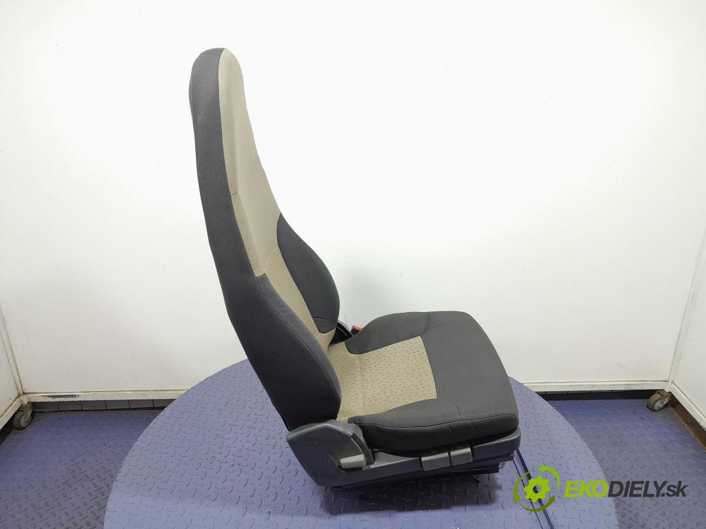Renault Midlum 2011 Sedadlo spolujezdce