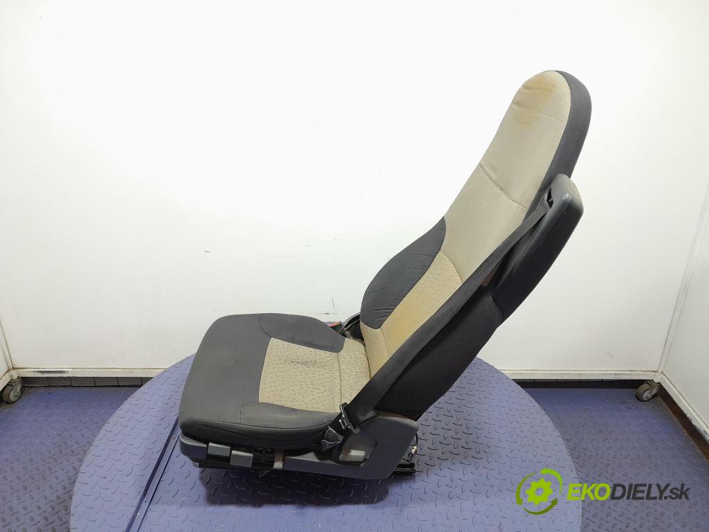 Renault Midlum 2011 Sedadlo Řidiči