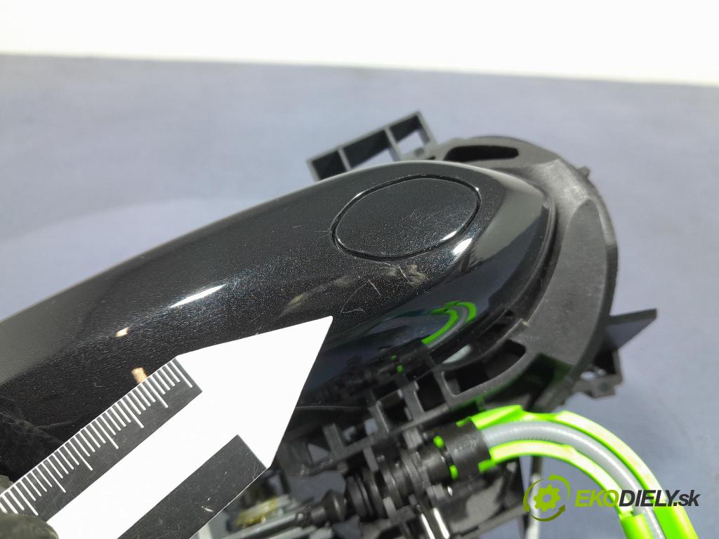 Bmw X6 2023 klika před levá 9881775