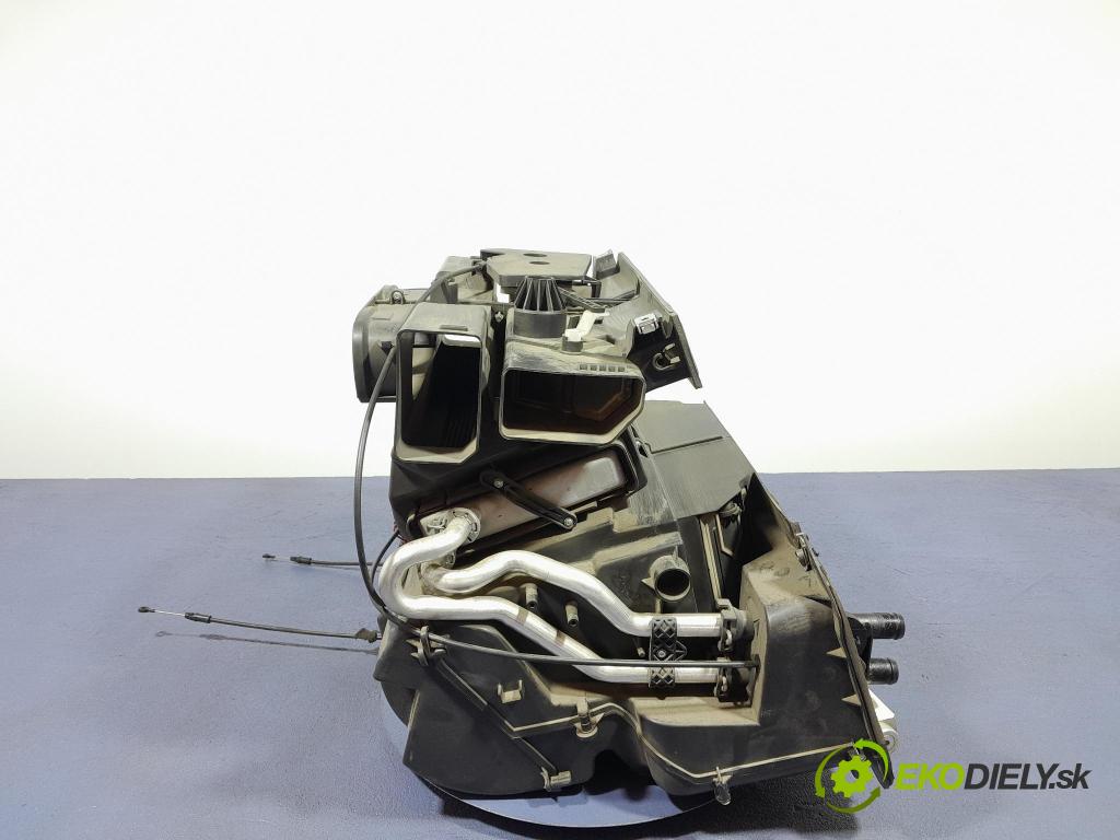 Renault Midlum 2011 radiátor 7421175390