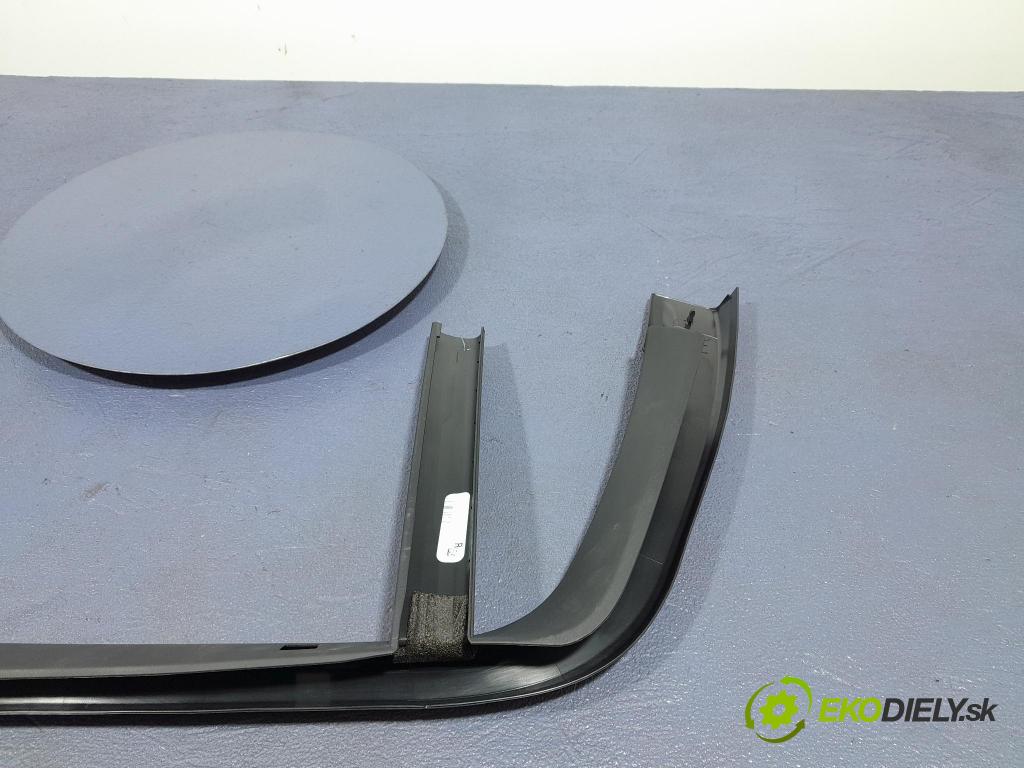 Bmw X6 2023 kryt Plast: Interiéry: 7455698