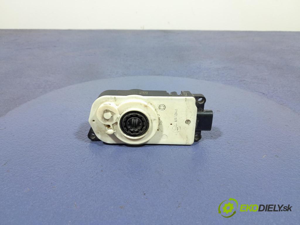 Bmw X6 2023 miežka / Gril: 9881645