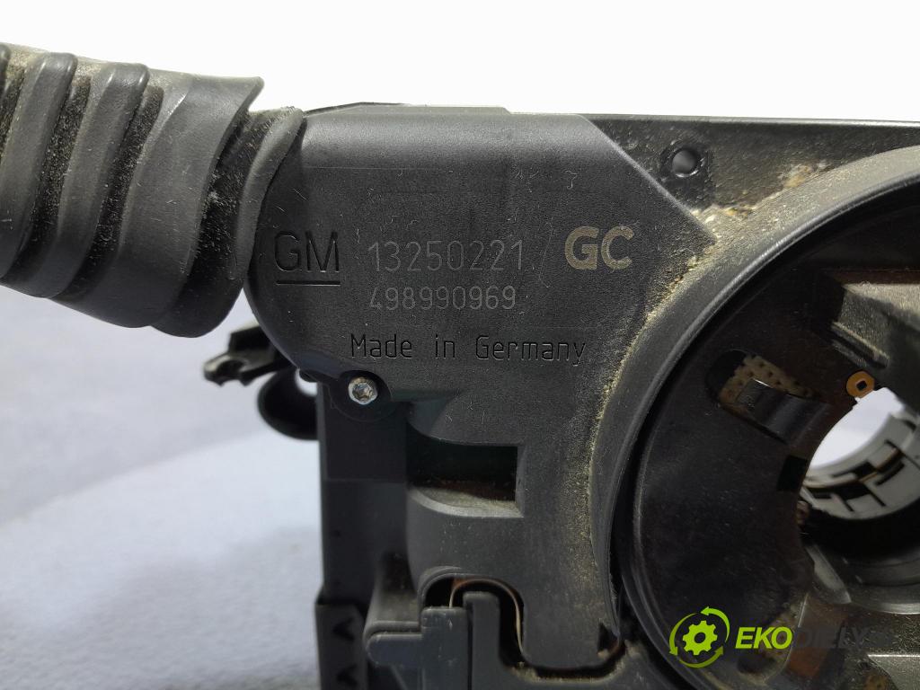 Opel Astra 2006 prepínač Komplex: 13250221