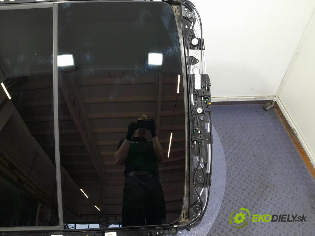 Bmw X6 2023 Střešní okno: 9852145