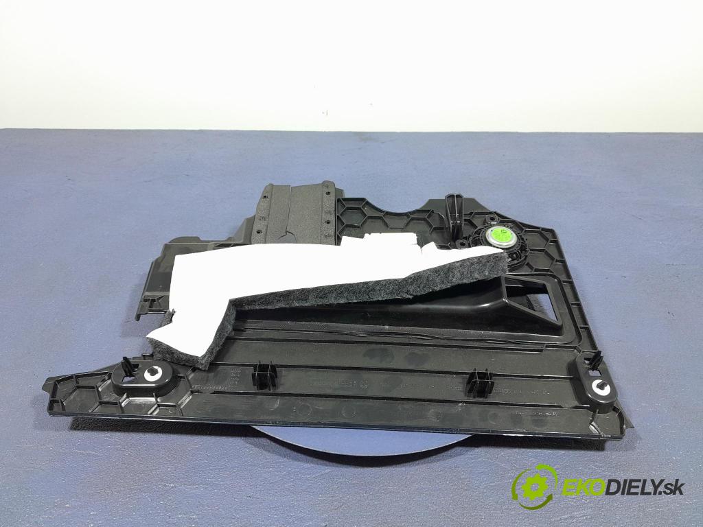 Bmw X6 2023 kryt Plast: Interiéry: 9399369
