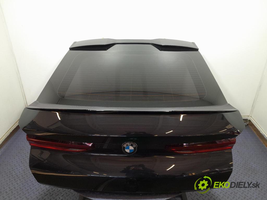 Bmw X6 2023 zadní dveře kufra: kufr
