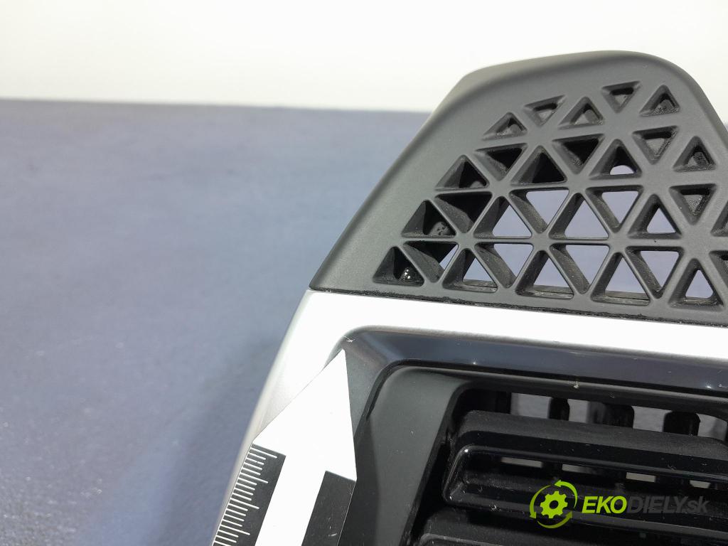 Bmw X6 2023 GRIDS: Prúd vzduchu: Vzduch: 5A4F823