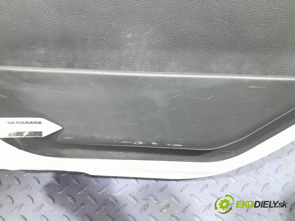 Renault Midlum 2011 dvere Predné pravé