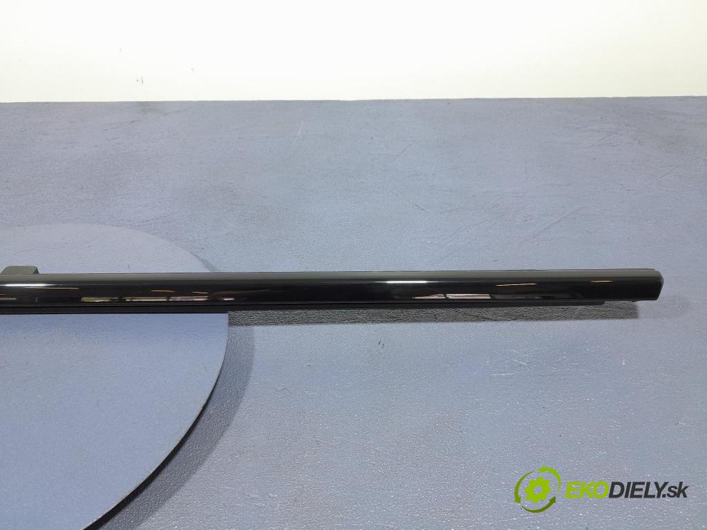 Bmw X6 2023 lišta Dekoratívne: 7446191