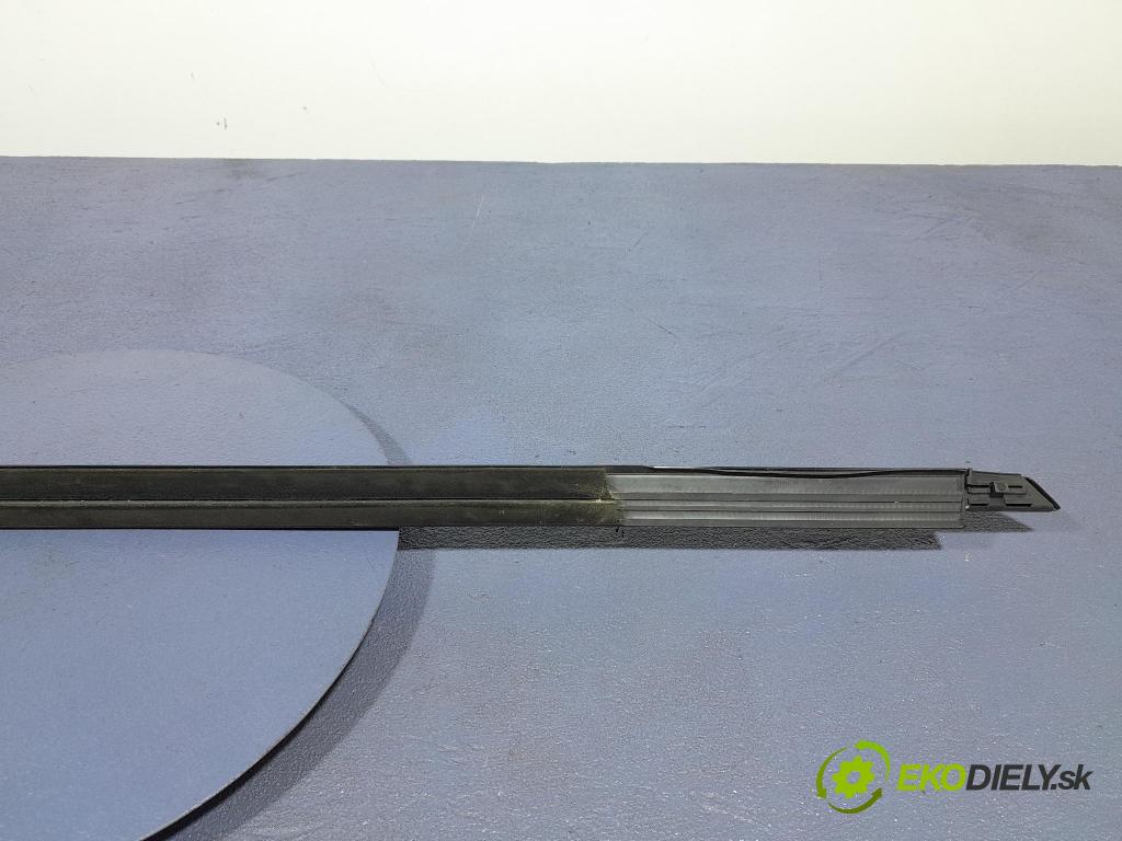 Bmw X6 2023 lišta Dekoratívne: 7446191
