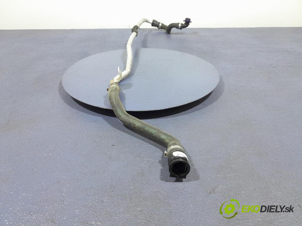 Bmw X6 2023 rúrka Chladič: 8598362