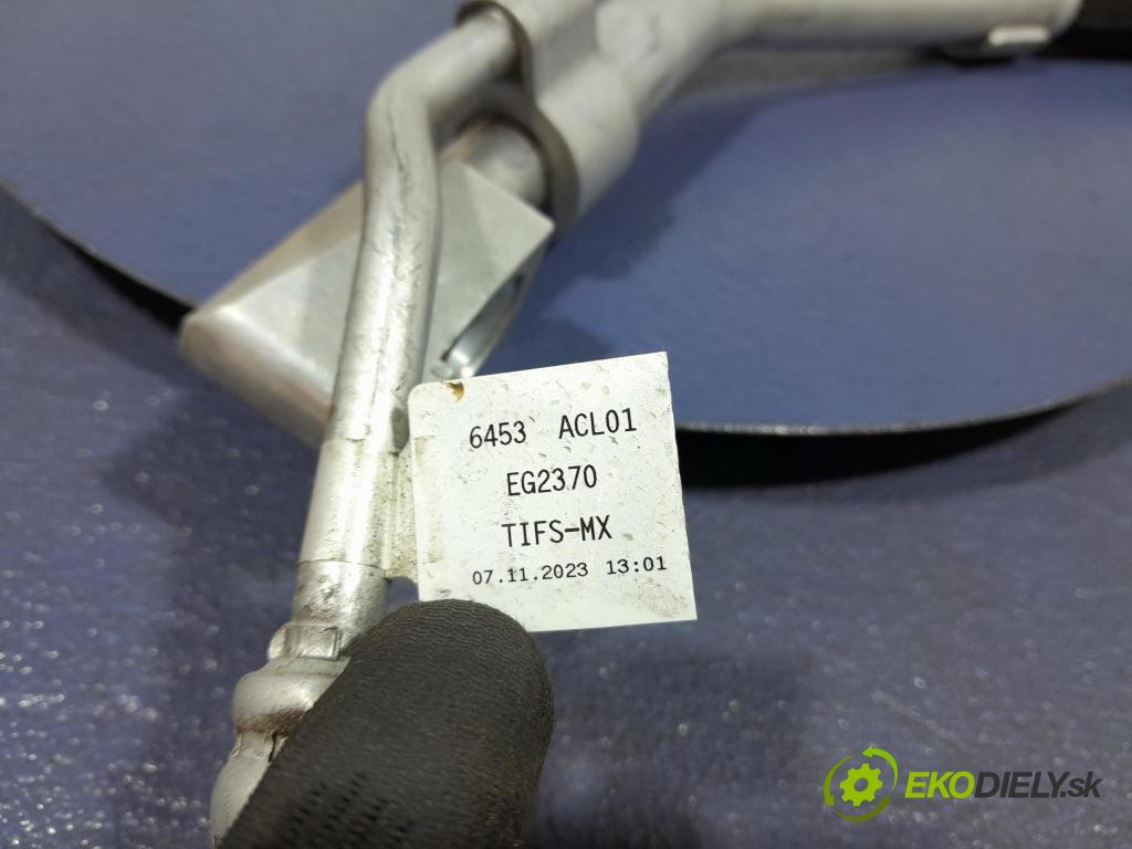 Bmw X6 2023 trubka Klimatizace: 9496579