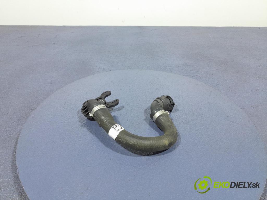 Bmw X6 2023 rúrka Chladič: 8598363