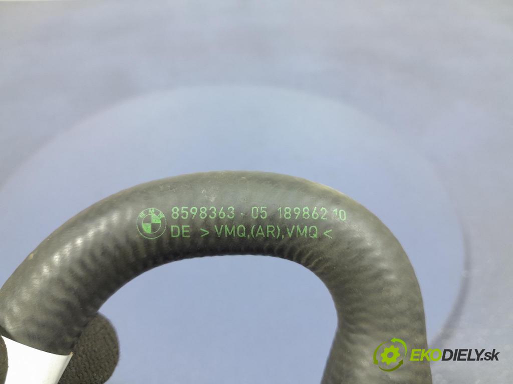 Bmw X6 2023 trubka Chladič: 8598363
