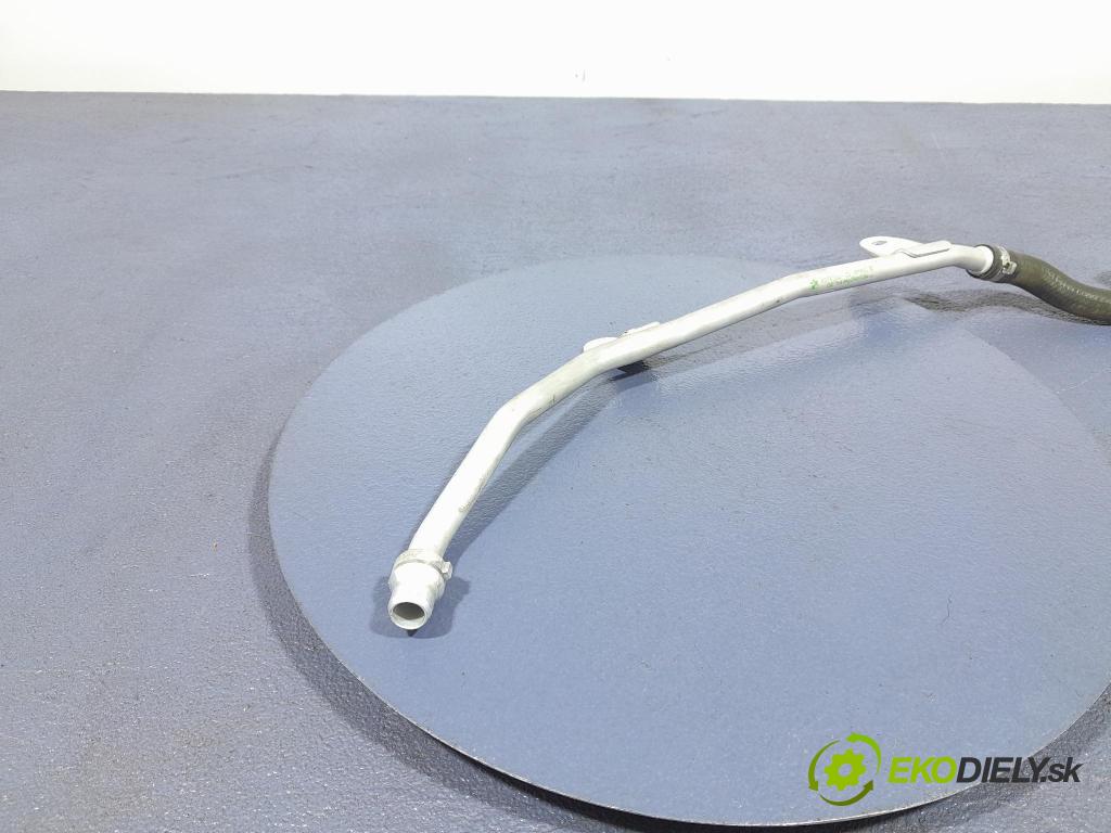 Bmw X6 2023 trubka Chladič: 8598364