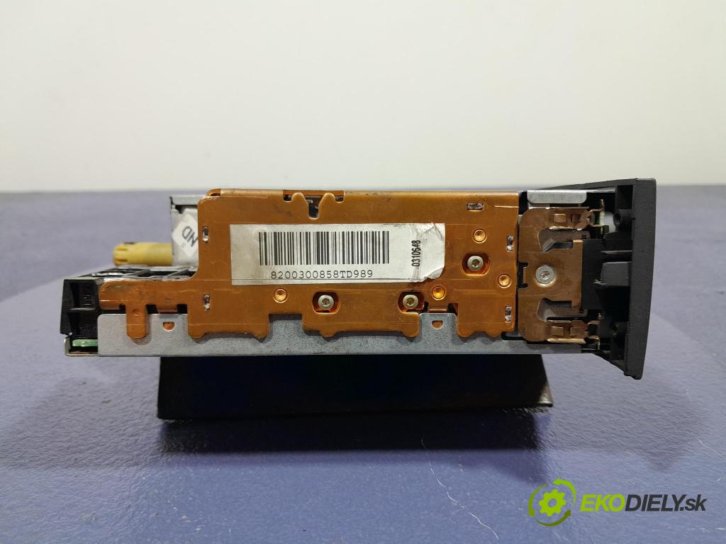 Renault Scenic 2005 Radio I Navigace: 8200300858