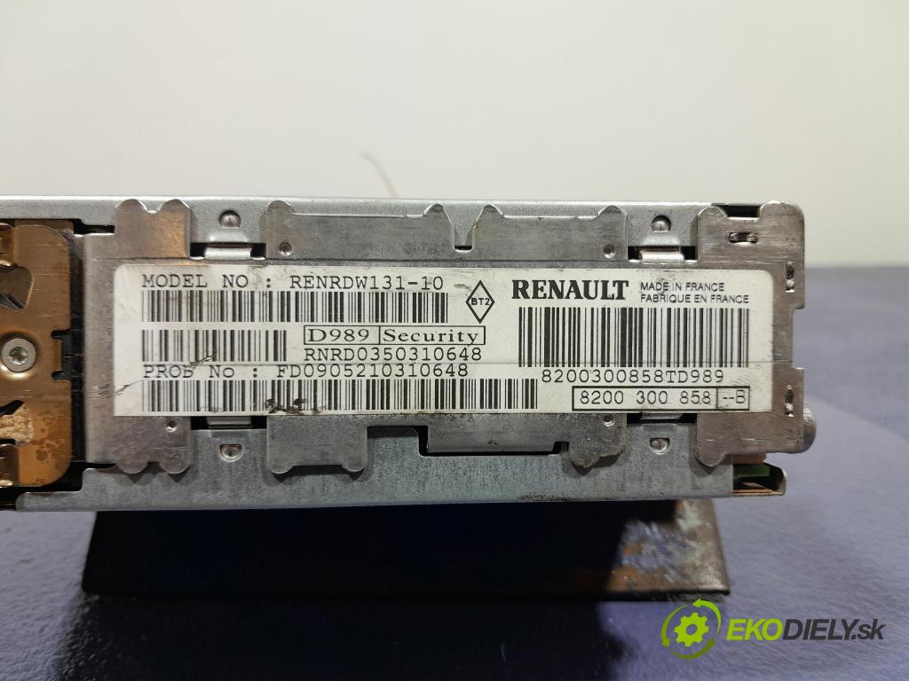 Renault Scenic 2005 Radio I Navigace: 8200300858