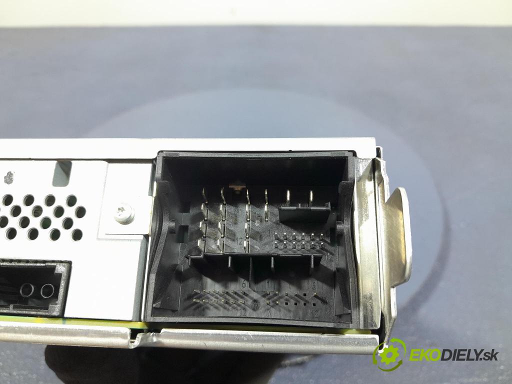 Audi A5 2018 Radio I Navigace: 8W0035192H