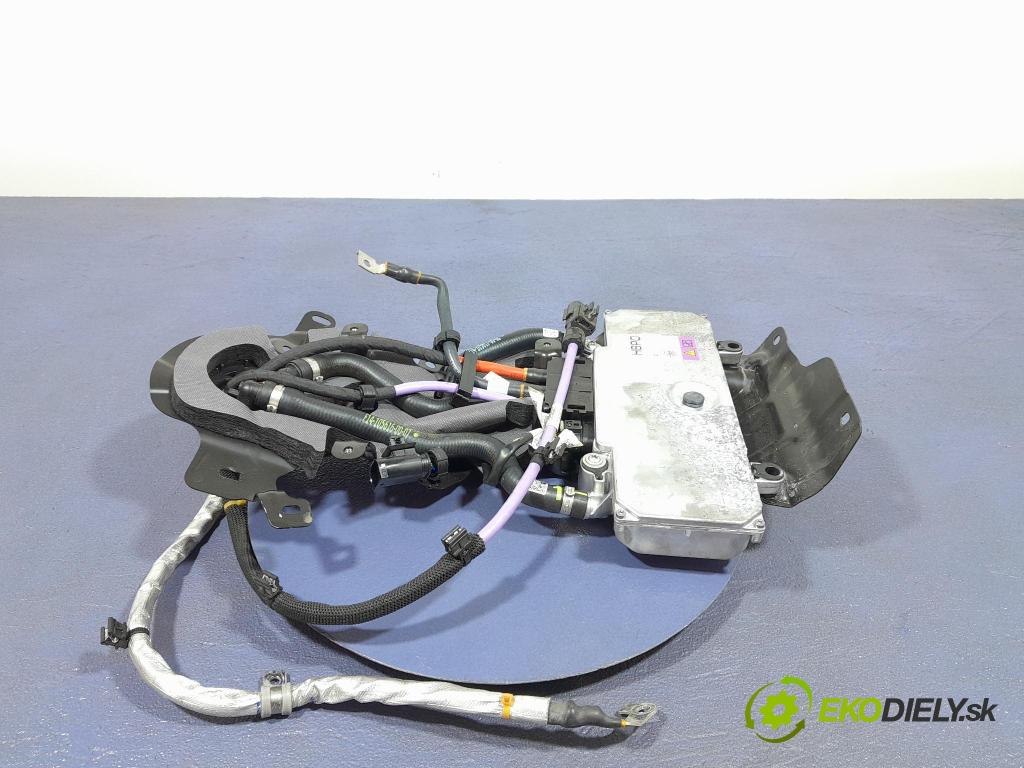 Bmw X6 2023 řídící jednotka 8ES01366917