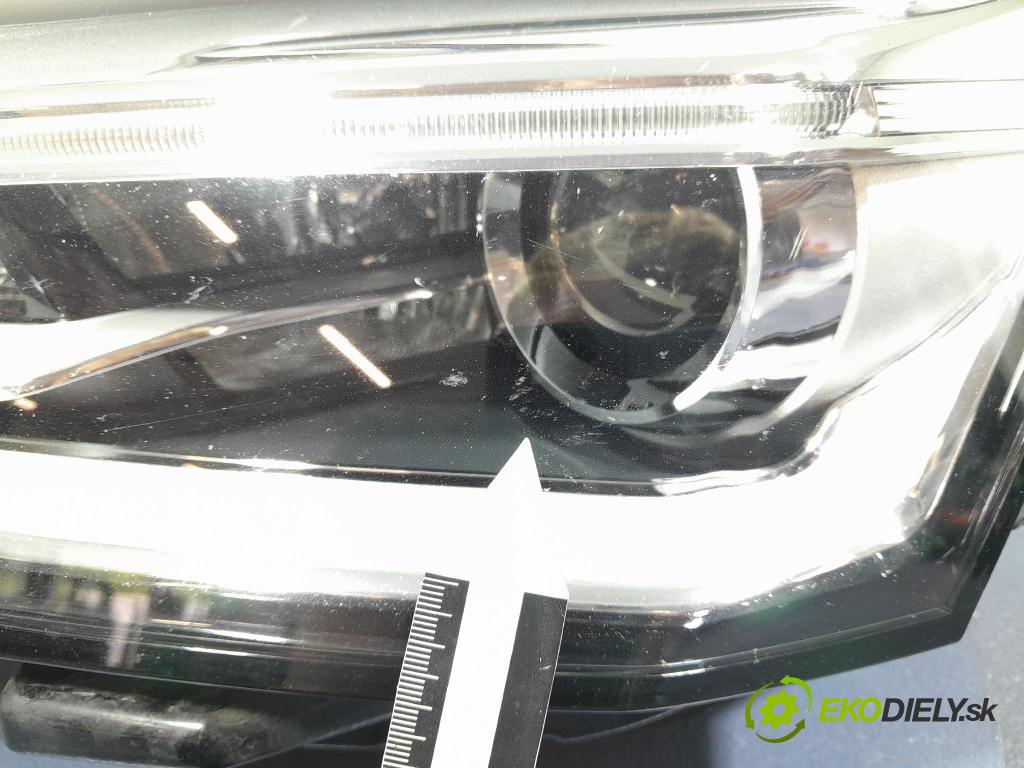 Audi A5 2018 Reflektor: Vľavo: 8W6941005C