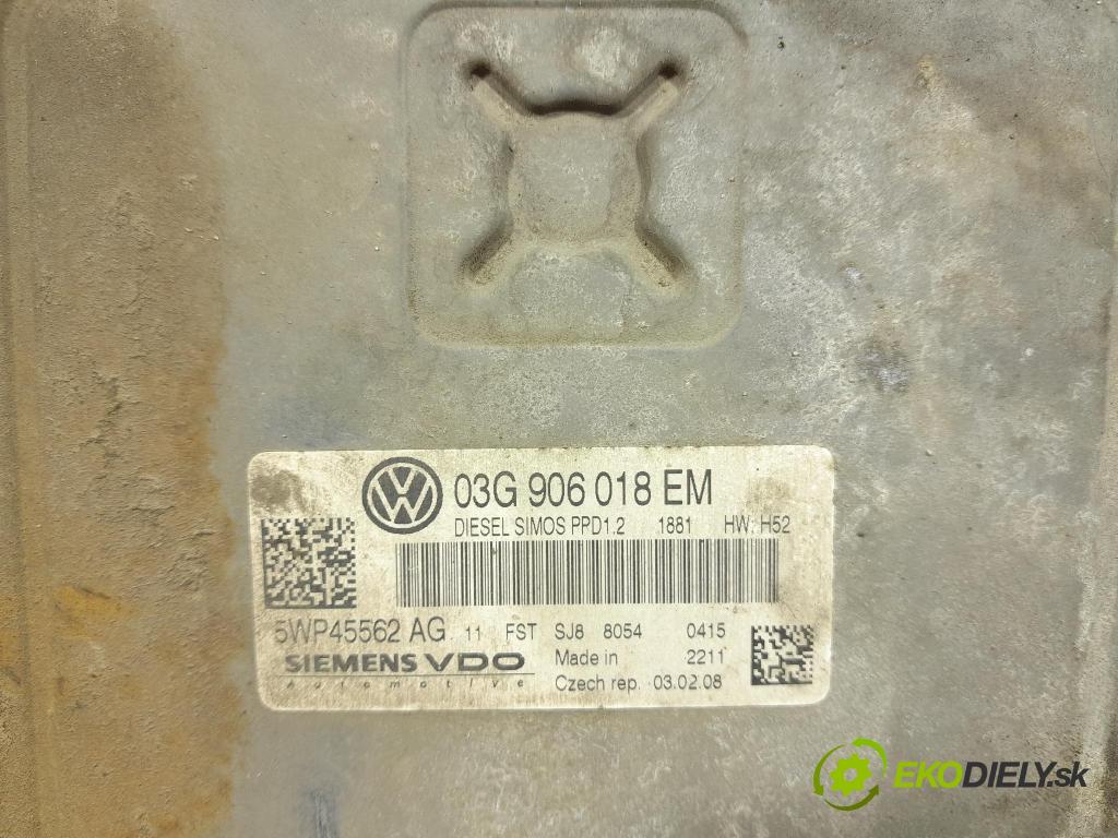 Vw Passat 2008 řídící jednotka Motor: 03G906018EM