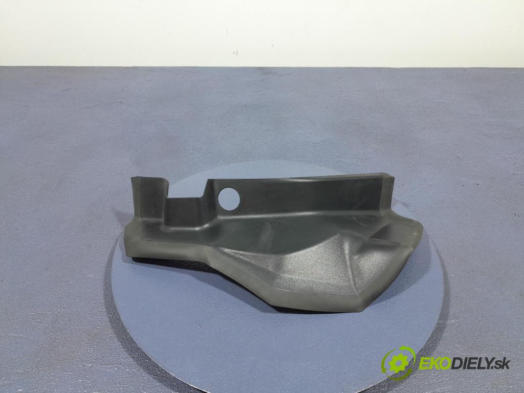 Bmw X6 2023 kryt Plast: Interiéry: 7442299