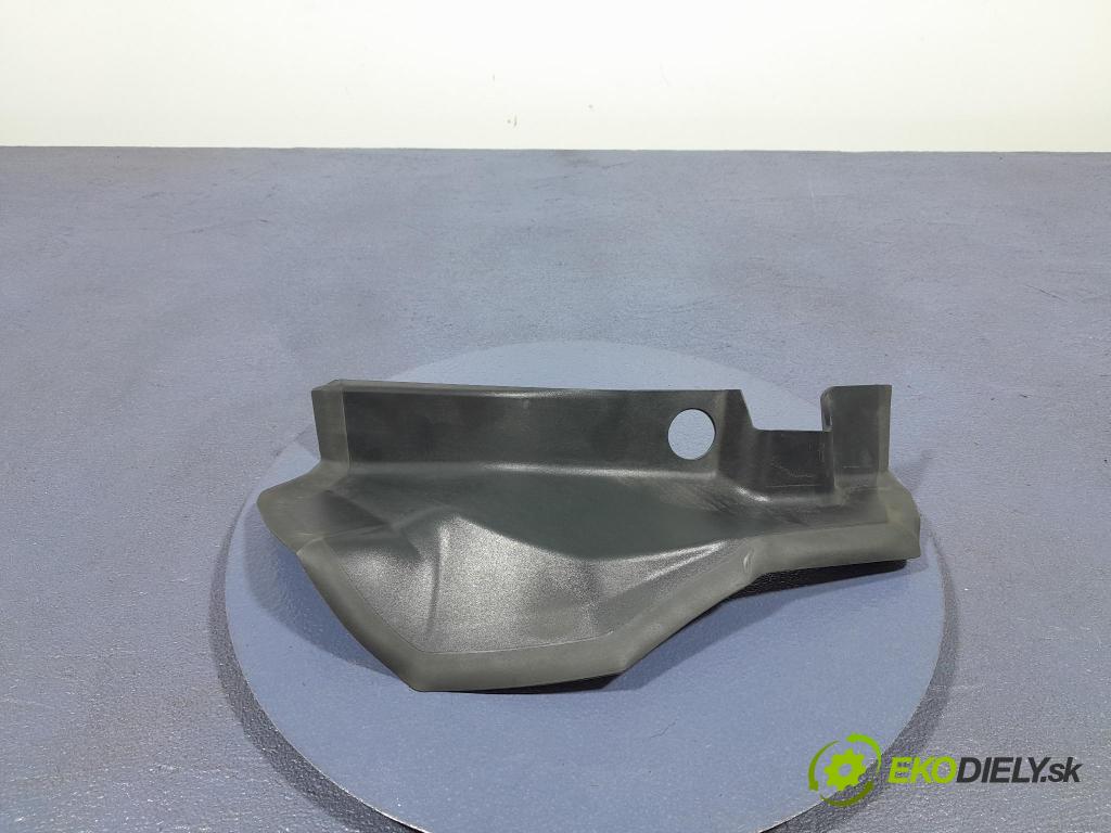 Bmw X6 2023 kryt Plast: Interiéry: 7442300