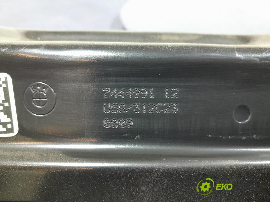 Bmw X6 2023 Sedadlo zadní 7444991