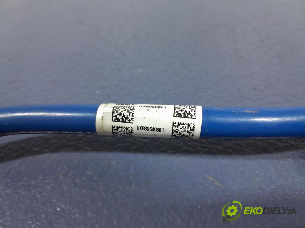 Bmw X6 2023 trubka Paliva: 9895498