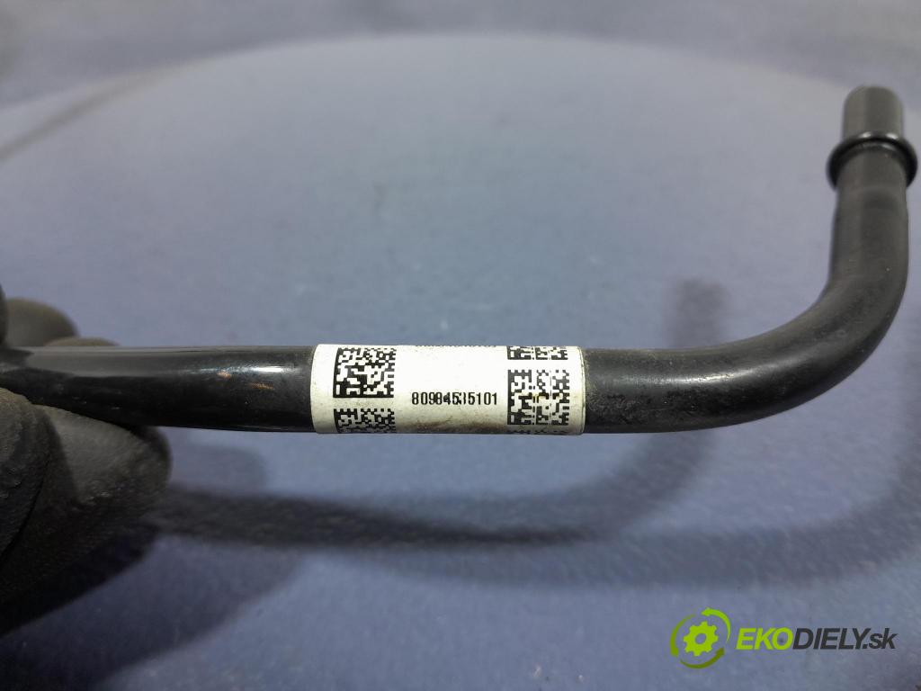 Bmw X6 2023 trubka Paliva: 9845351