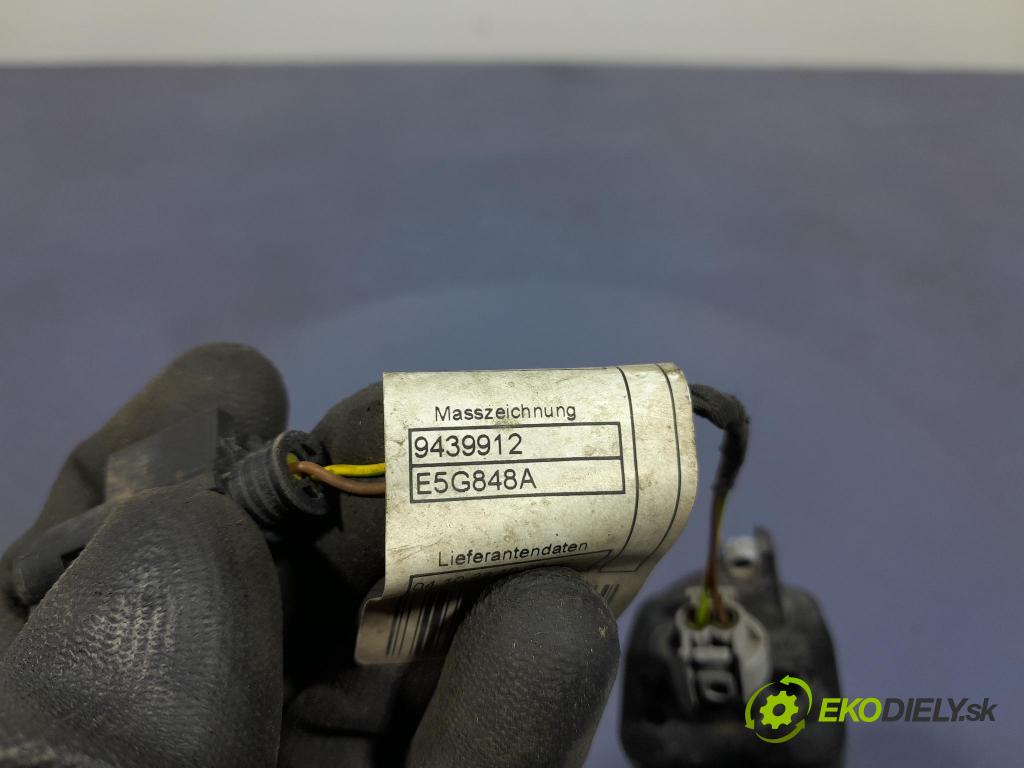 Bmw X6 2023 Lampy Uvnitř 7946663