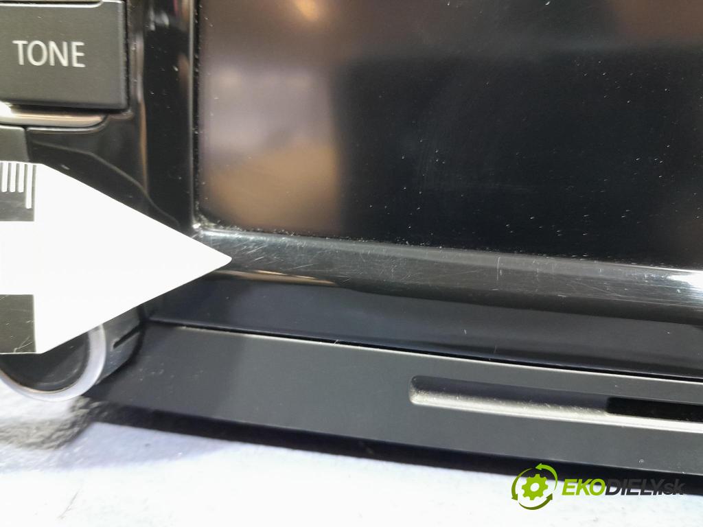 Vw Passat 2008 Radio I Navigace: 1T0035680C