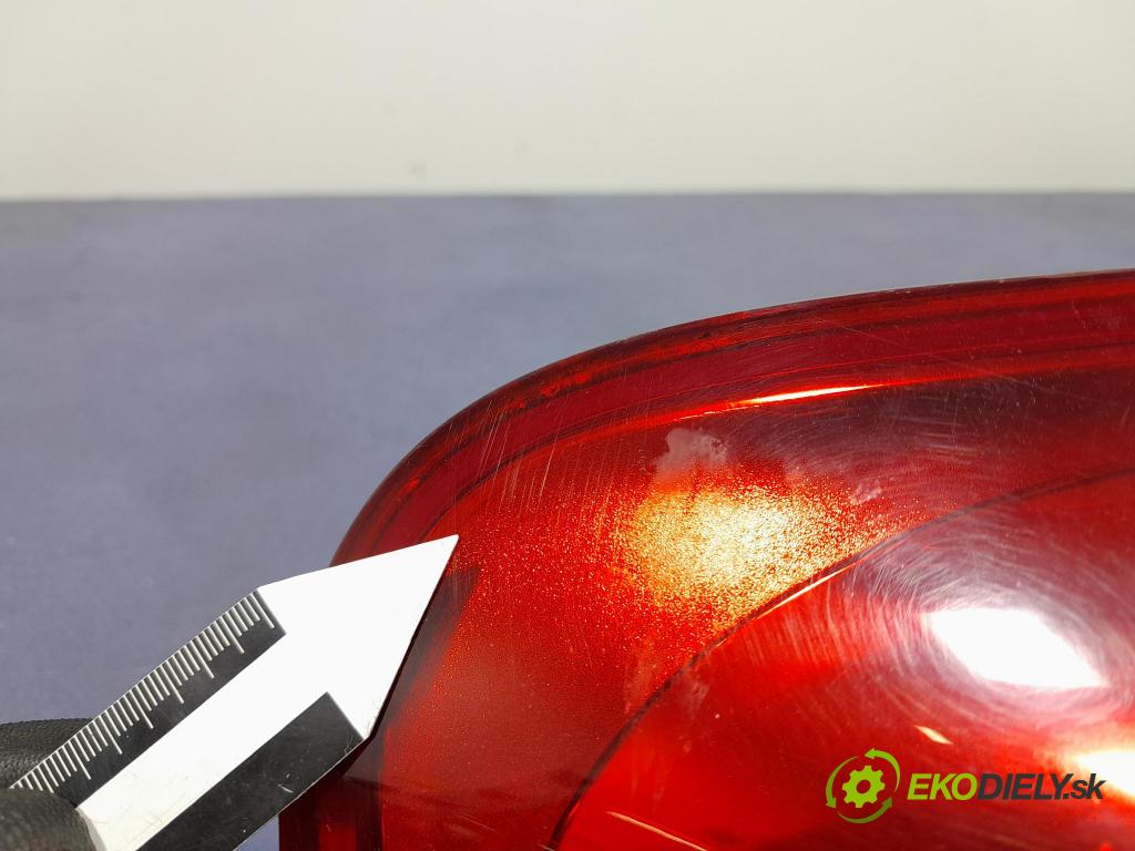 Vw Passat 2008 světlo Zad: levá Mimo: 3C9945095N