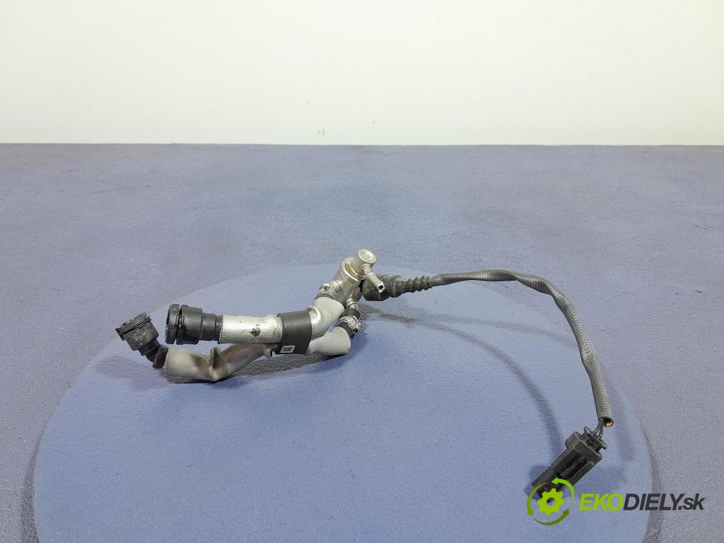Bmw X6 2023 vstřikovač 9887955