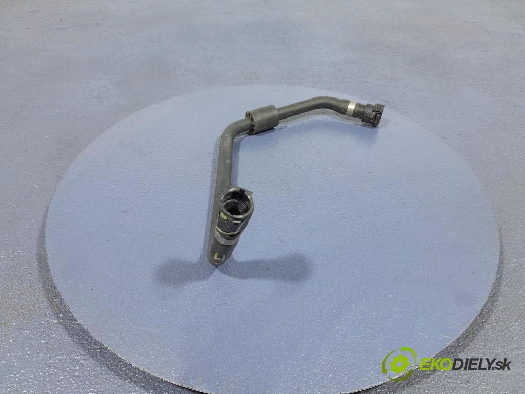 Bmw X6 2023 trubka Chladič: 8598056