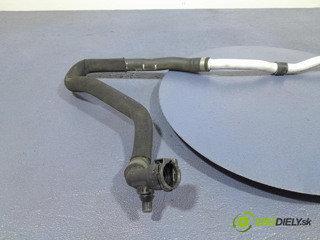 Bmw X6 2023 trubka Chladič: 6992936