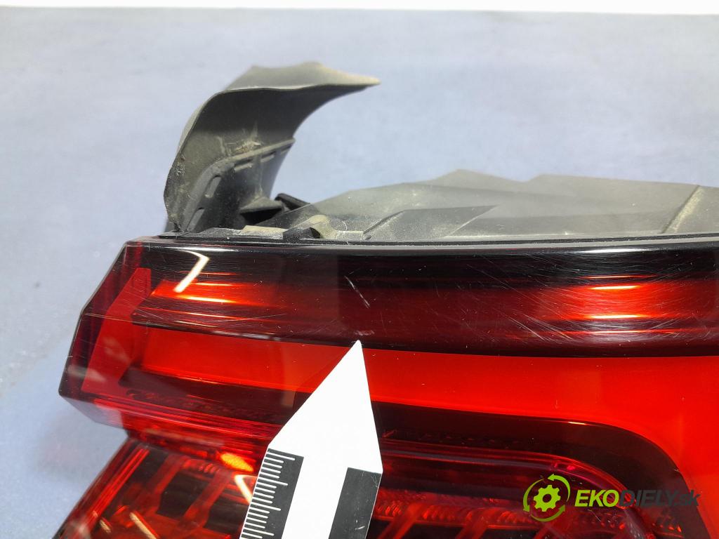 Audi A5 2018 světlo Zad: Práva: Mimo: 8W6945092G