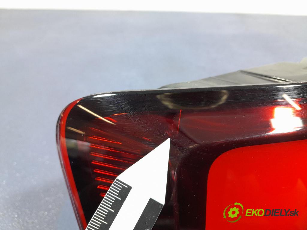 Audi A5 2018 světlo Zad: levá Mimo: 8W6945091G