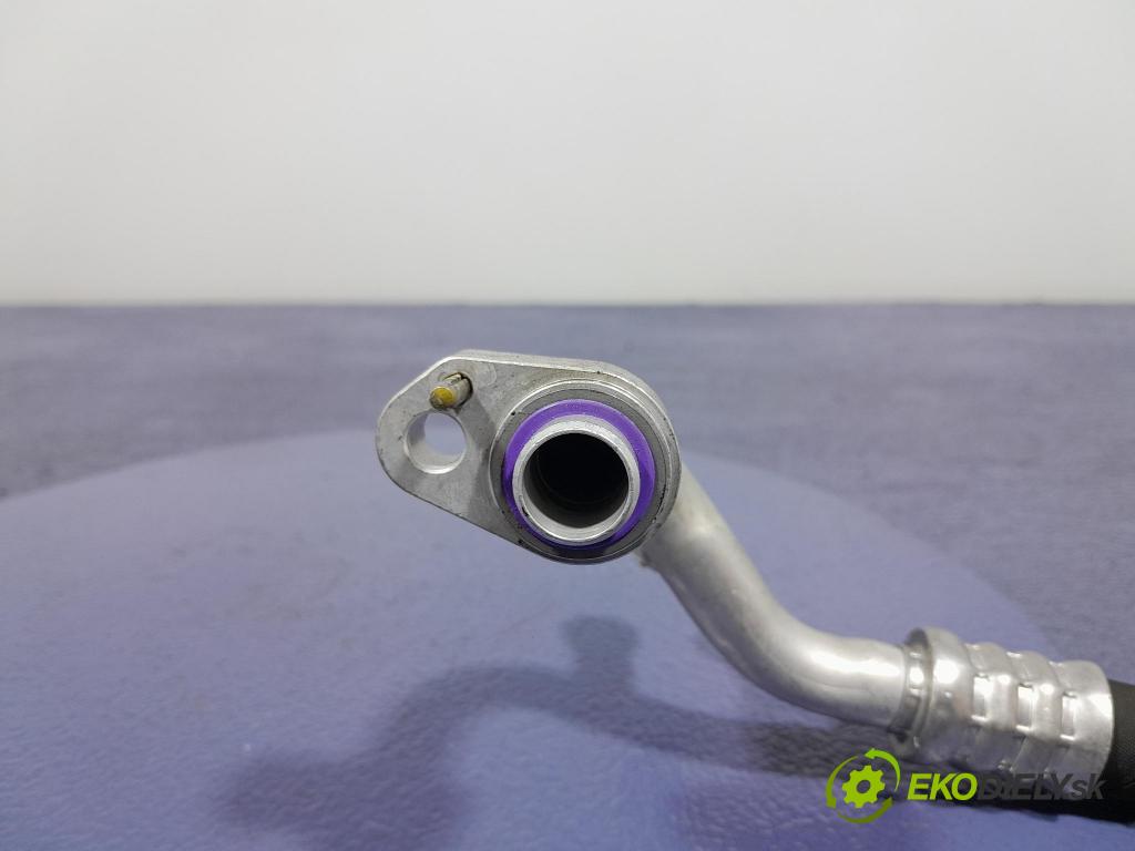 Bmw X6 2023 trubka Klimatizace: 6993263