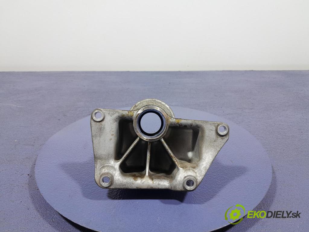 Bmw X6 2023 poloos Prava: Predné 8839267