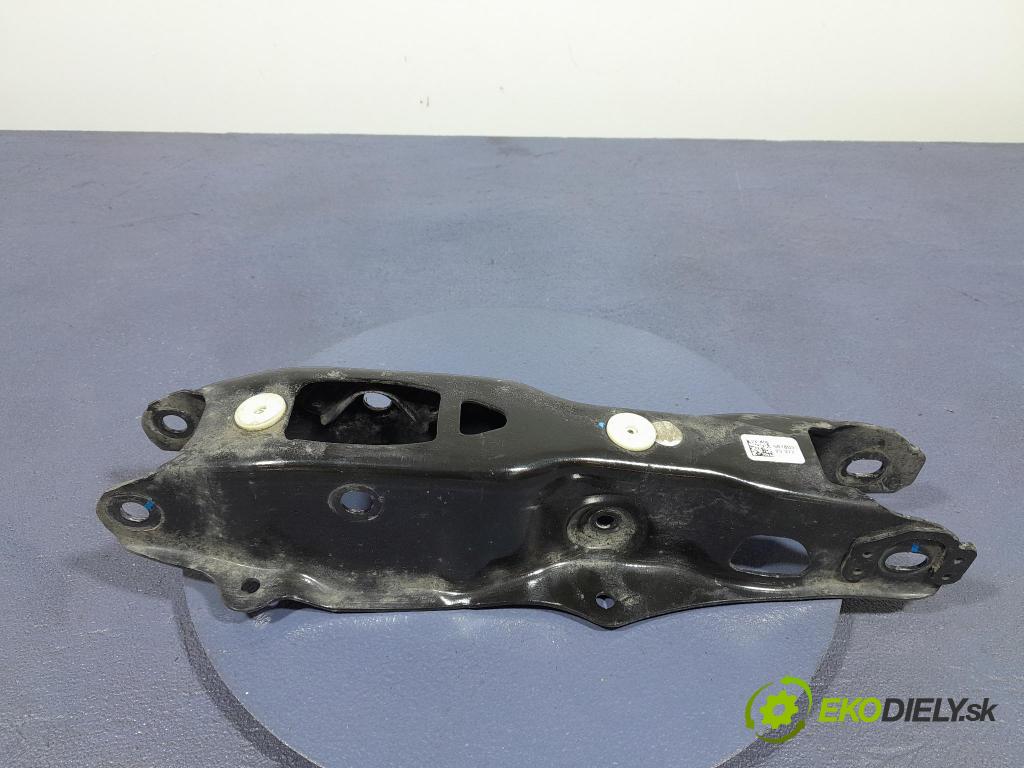 Bmw X6 2023 Zad: Levý: 6878031