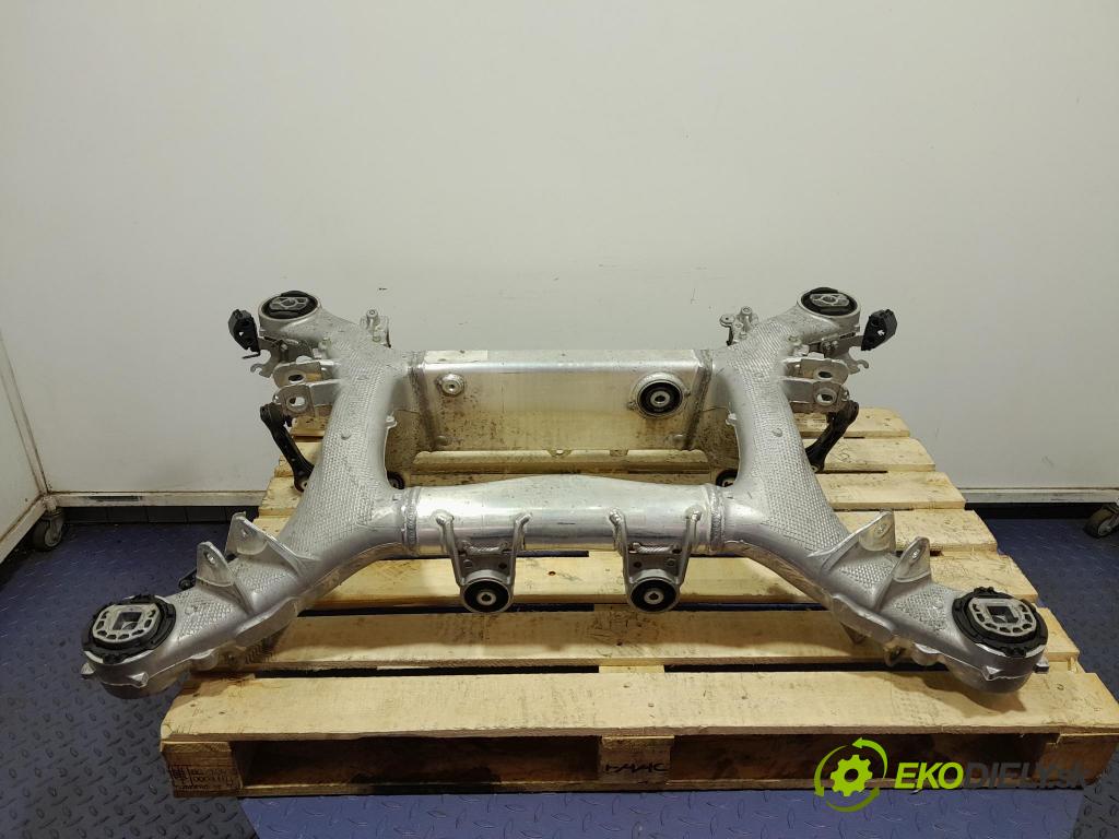 Bmw X6 2023 výztuha Pozastavenia: Zad: 6894149