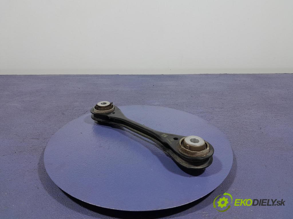 Bmw X6 2023 Zad: v pravo: 6878018