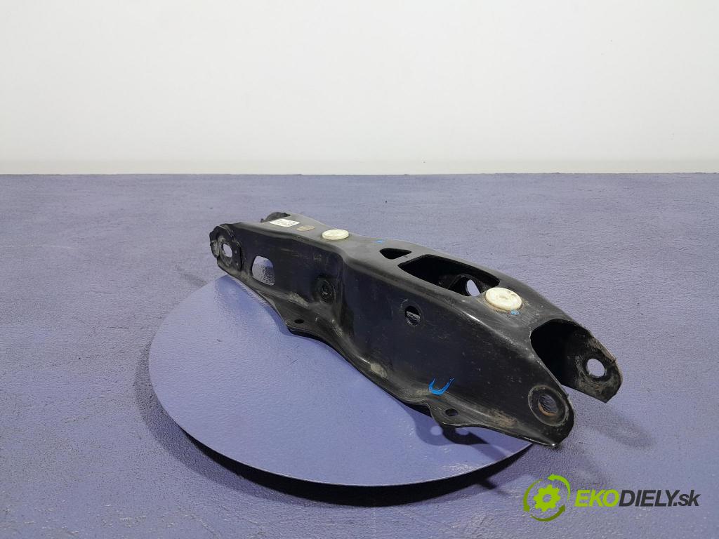 Bmw X6 2023 Zad: v pravo: 6878031
